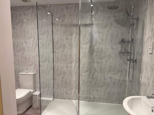 A new & improved bathroom for a flooded apartment